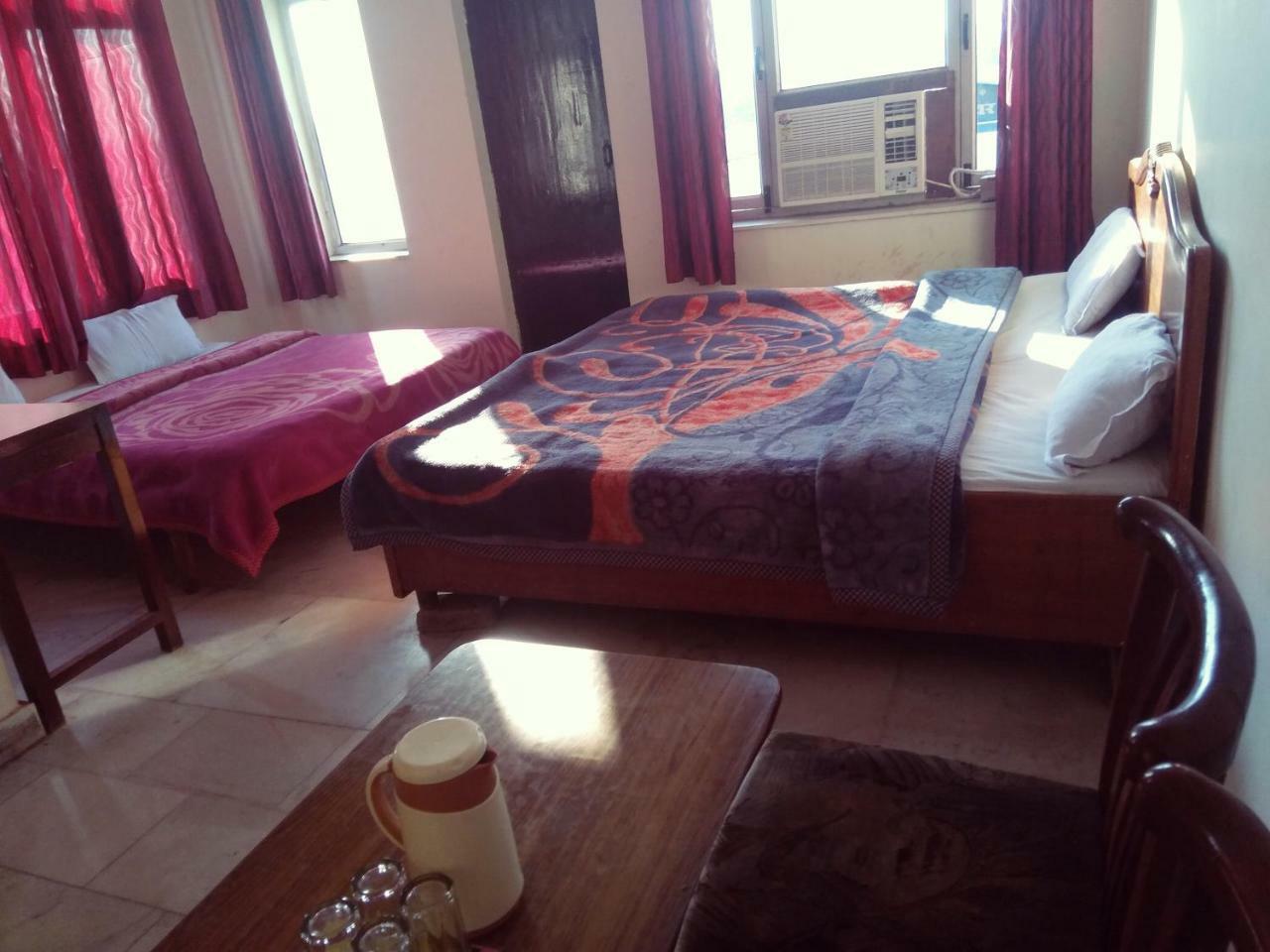 Raj Laxmi Bhawan Hotel Rishikesh Bagian luar foto